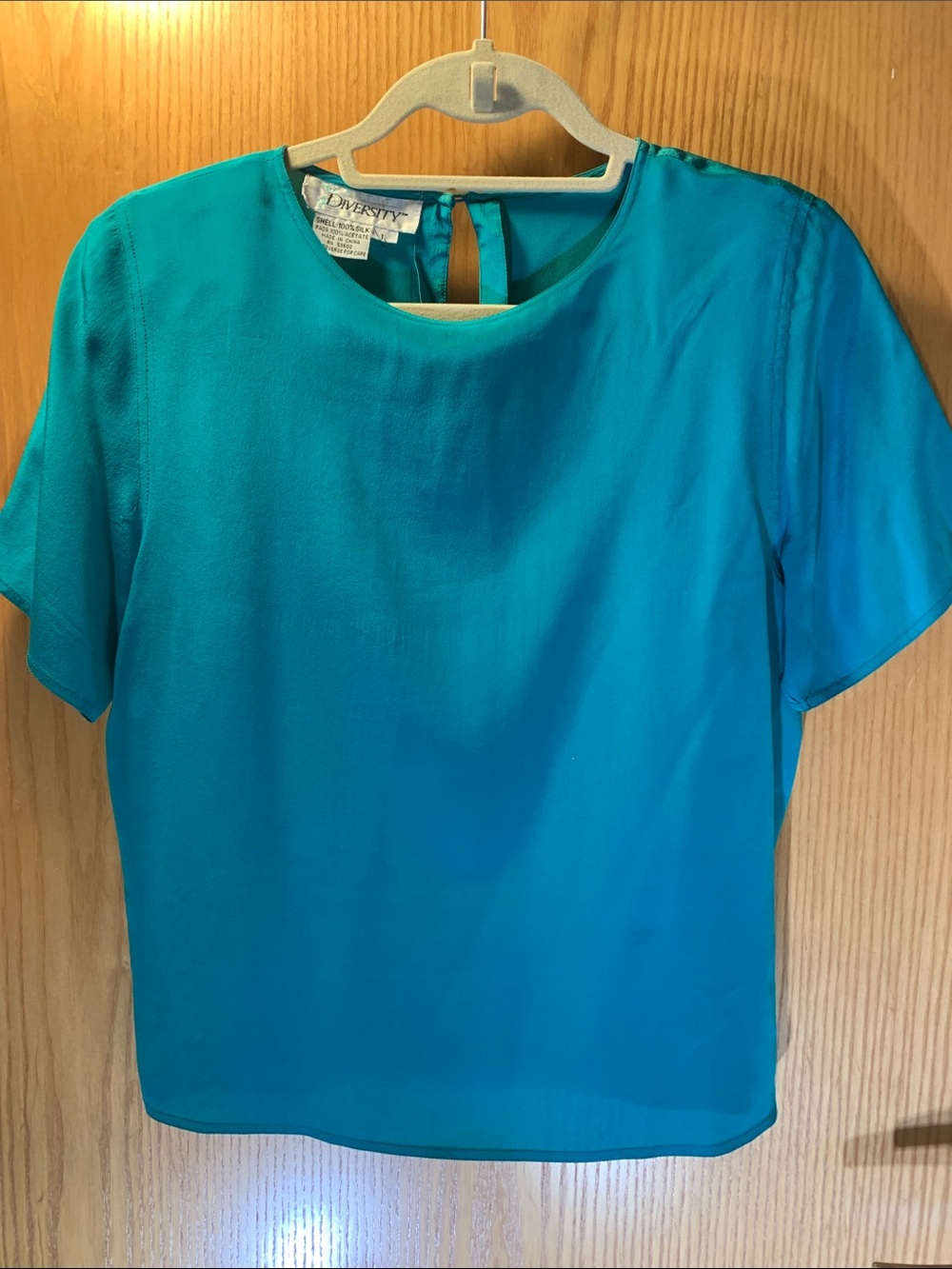Diversity 100% Silk Teal Short-Sleeve Blouse - Size 1